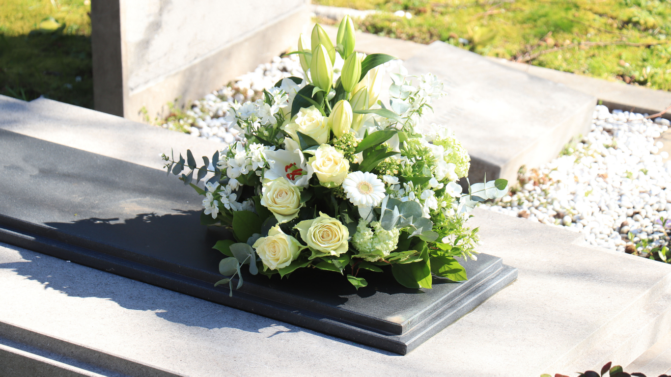 Burial or Cremation? How to Choose What’s Right for Your Family